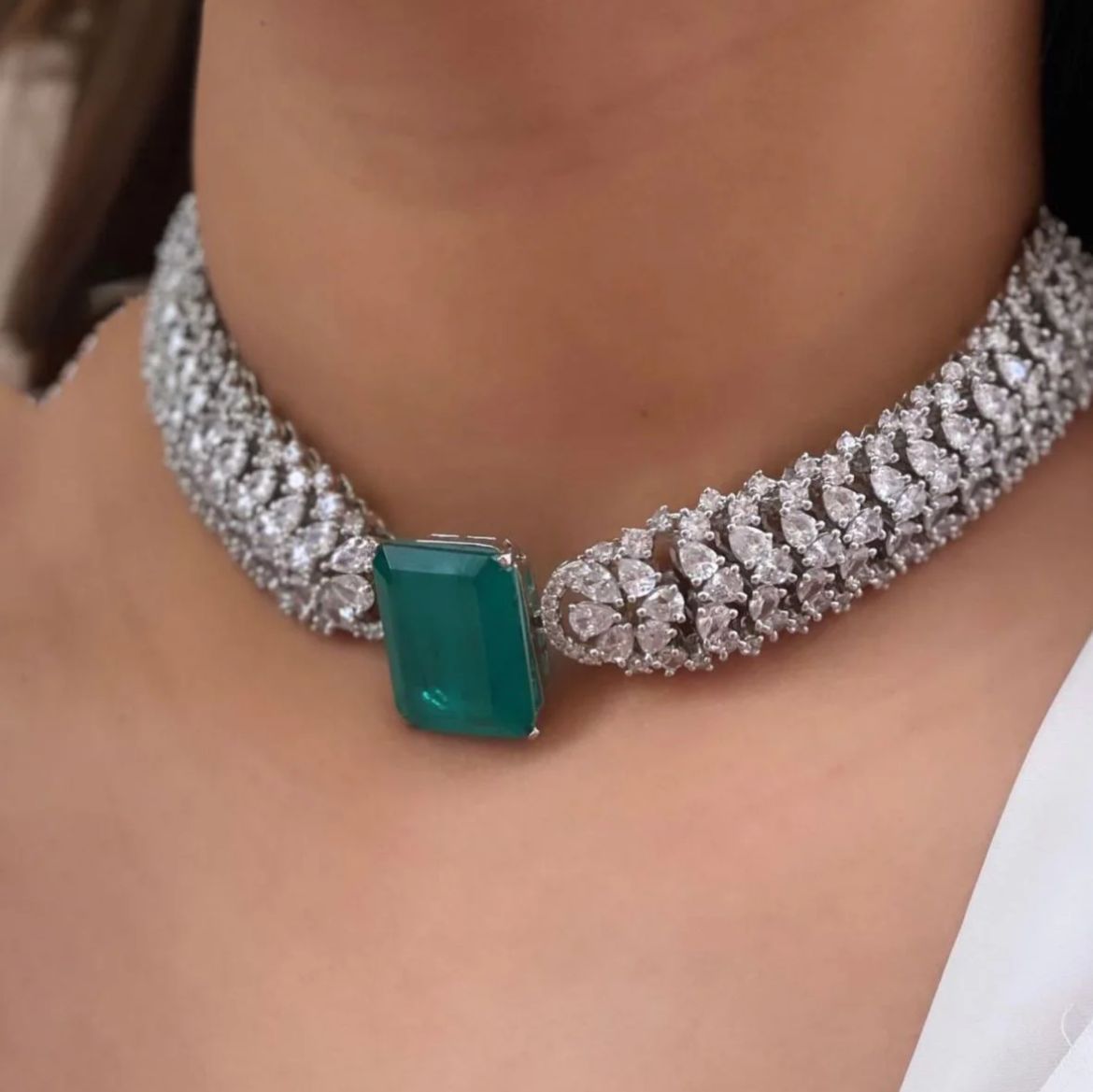 Emerald Elegance Diamond Choker
