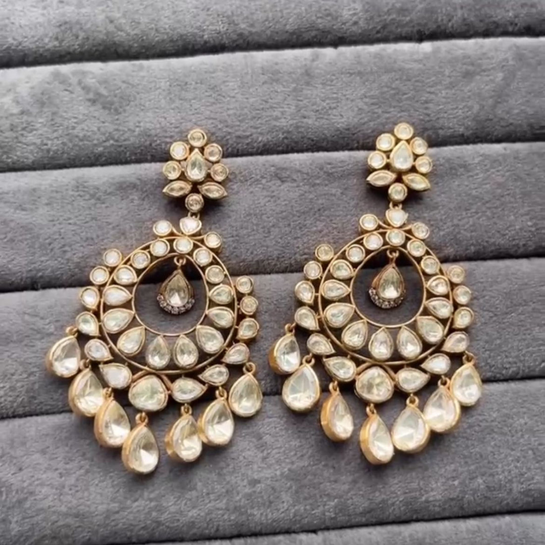 Classic Kundan Chandbali