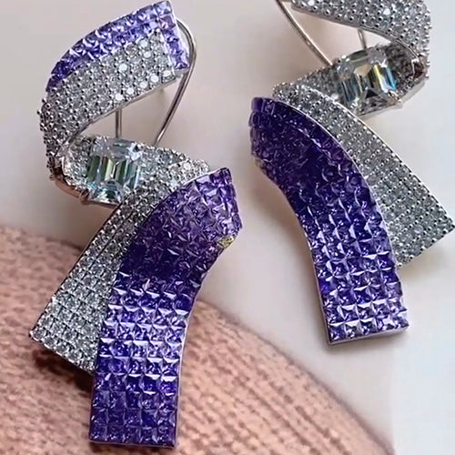 Diamond Invisible Setting Glam Earring
