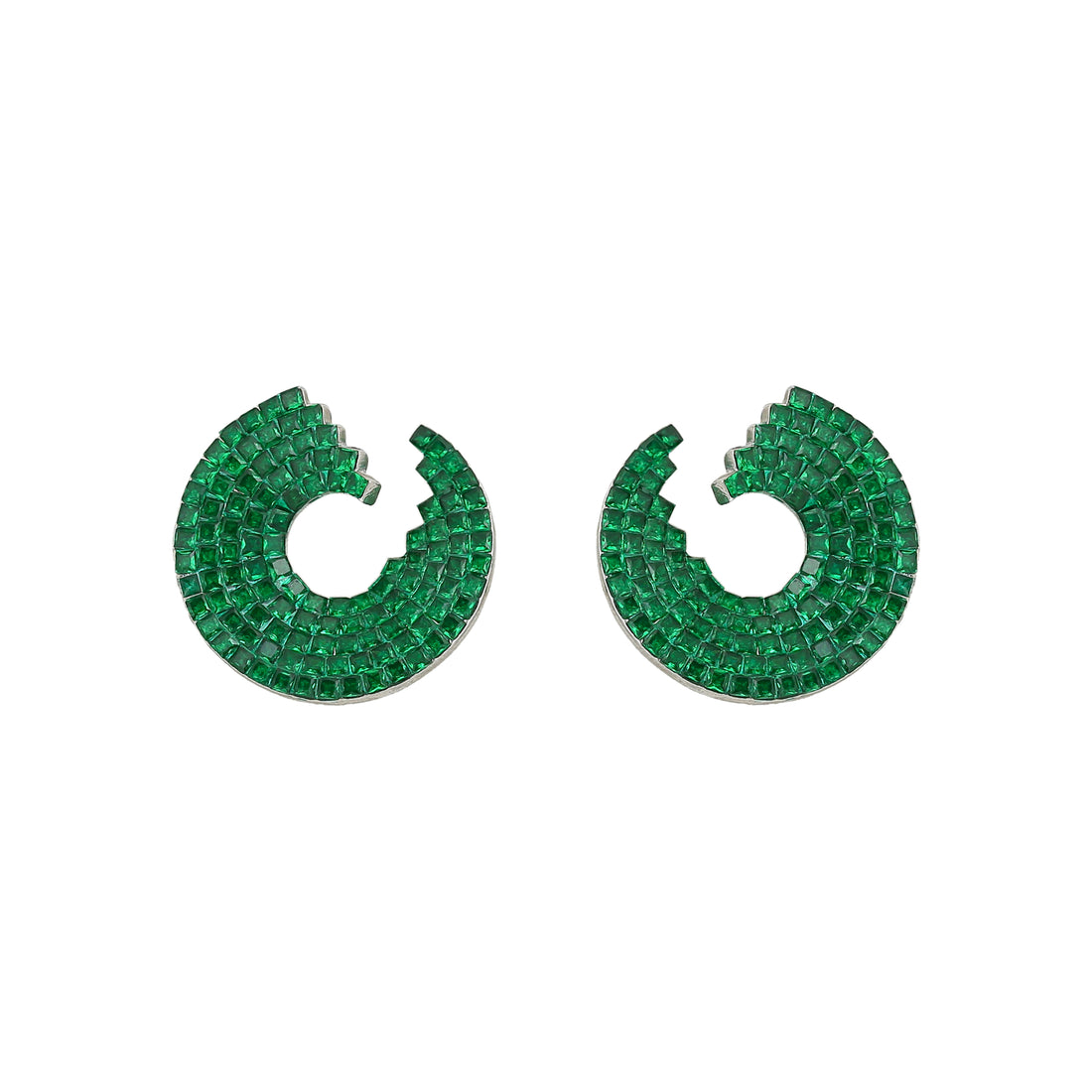 Modern and bold studs invisible setting stone