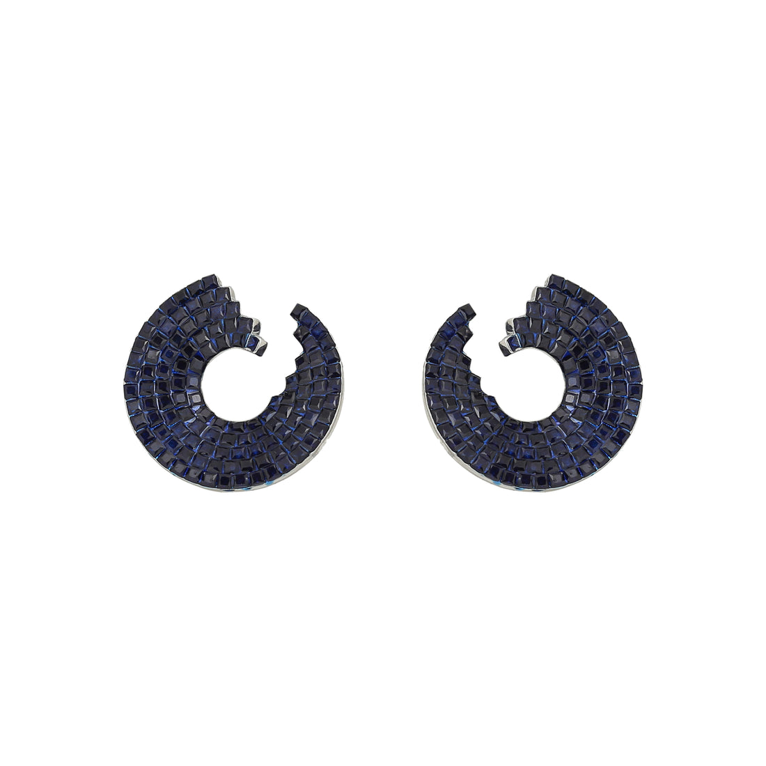 Modern and bold studs invisible setting stone