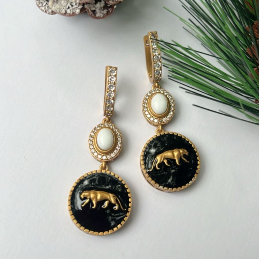 Panther Grace Drop Earring
