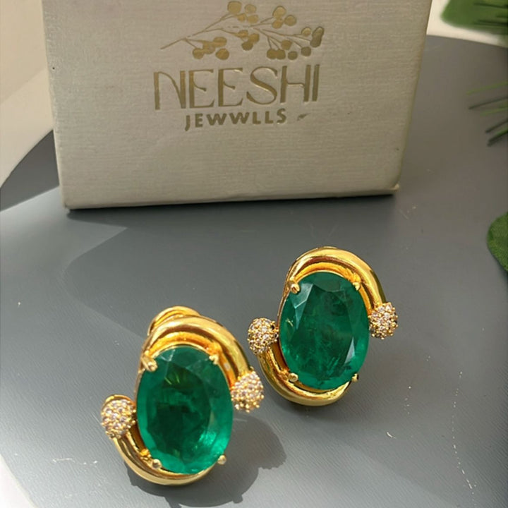 Oval studs