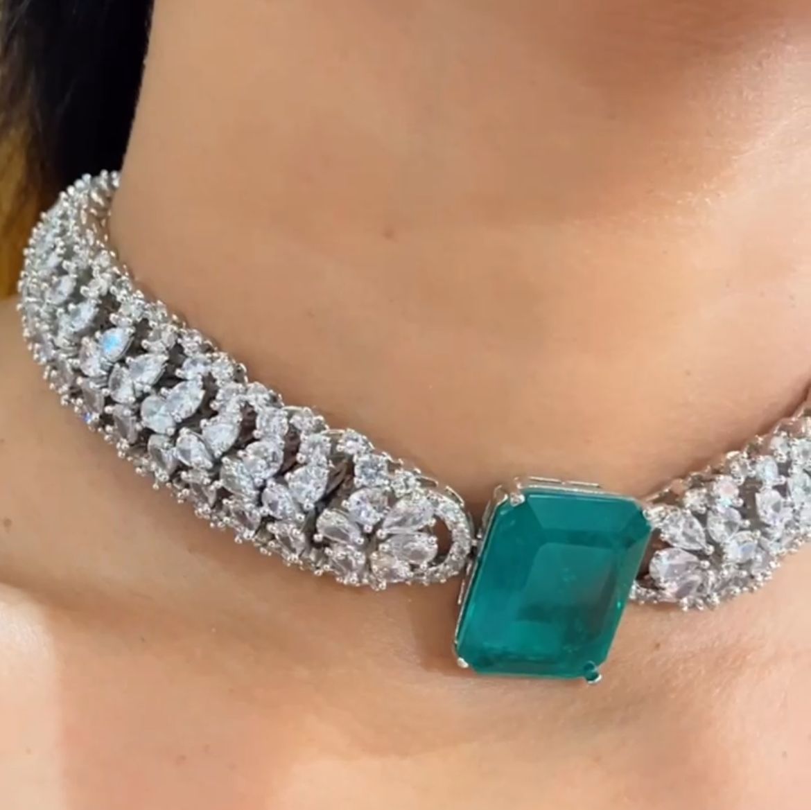 Emerald Elegance Diamond Choker