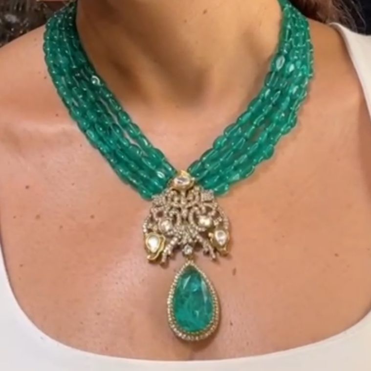 Emerald Bead Necklace with Polki Pendant.