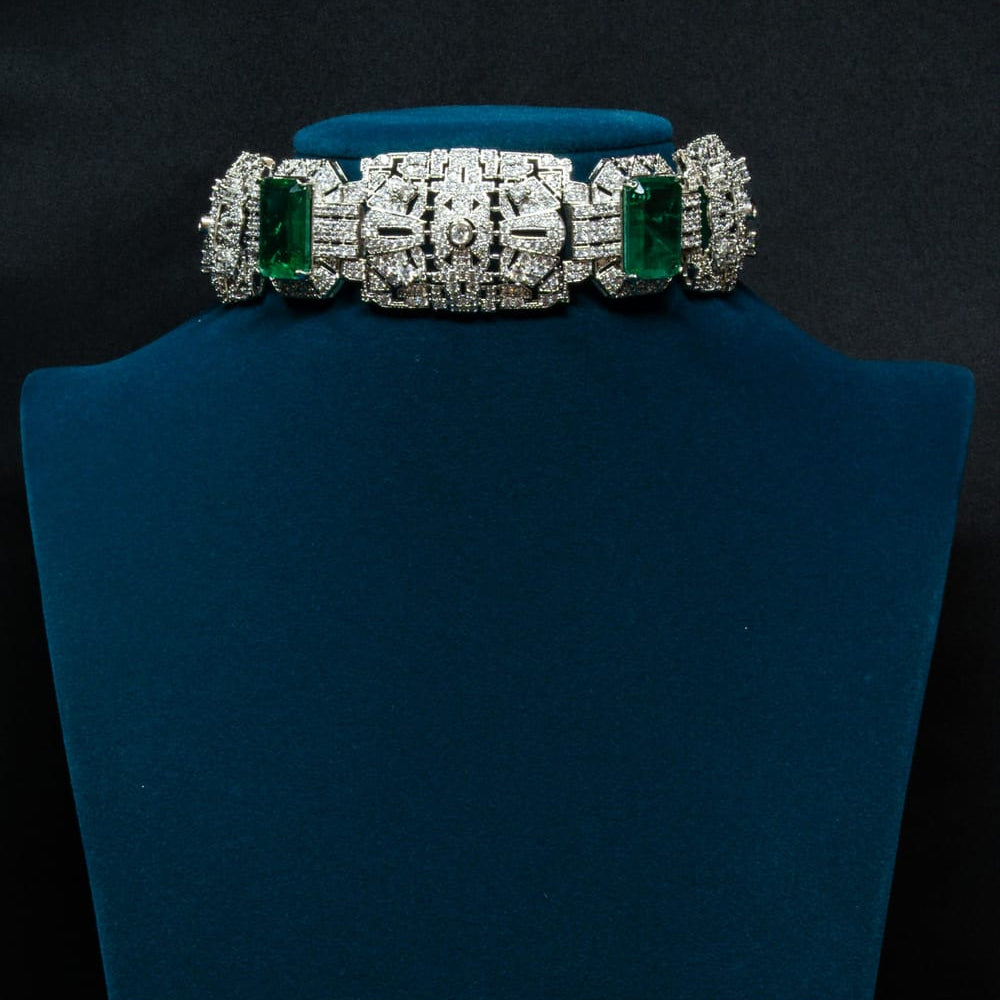 Semiprecious doublet Stone Studded Choker