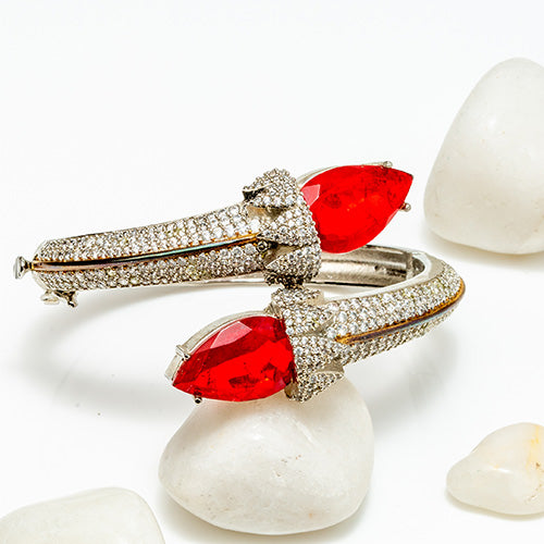 Doublet Openable Silver Bracelet