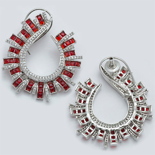 Moon Shape Earring with Baguette