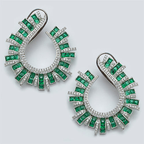 Moon Shape Earring with Baguette