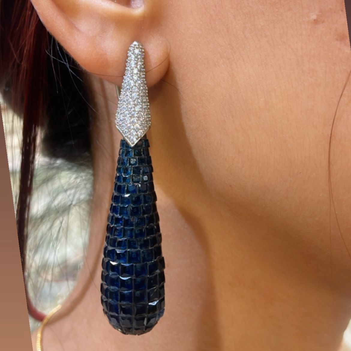 Invisible Setting Diamond Drop