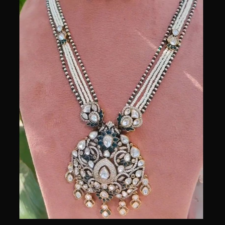 Heritage Grandeur Pendant Necklace.