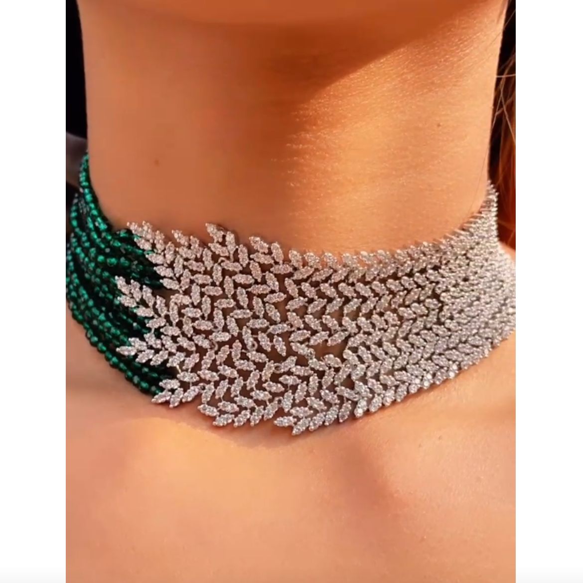 Blossom fusion choker