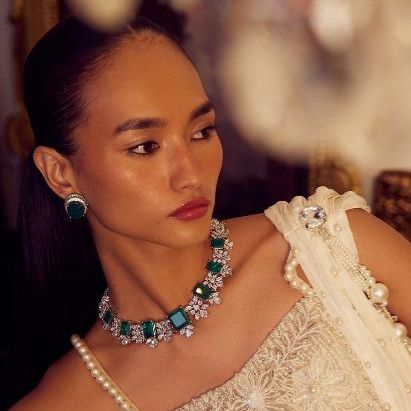 Eternal Emerald Blossom Necklace