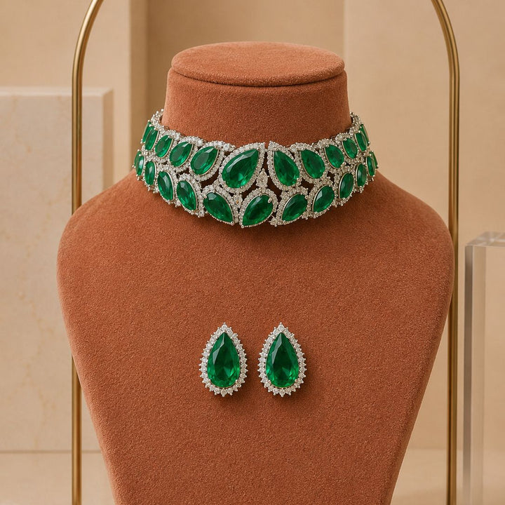 Dynasty Glow Collar