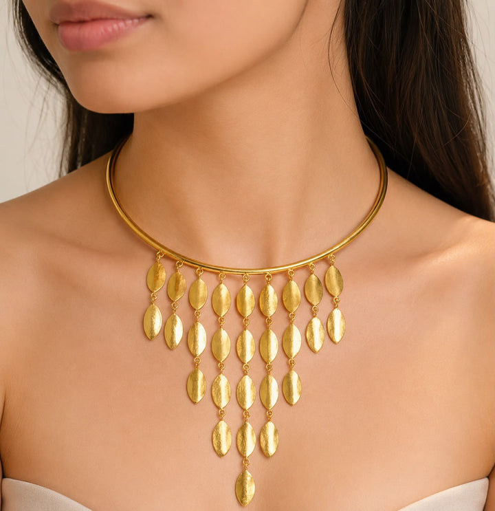 Elite Fringe Necklace