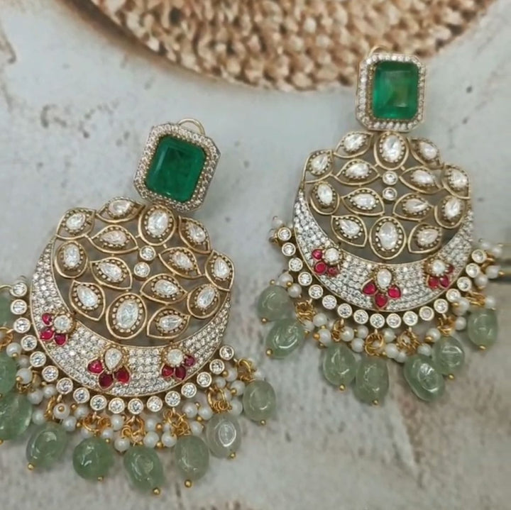 Emerald Maharani Chandbalis