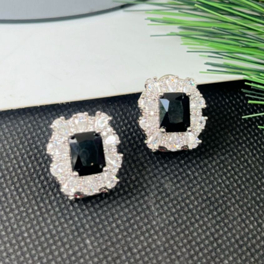 Classic Halo Stud Earrings