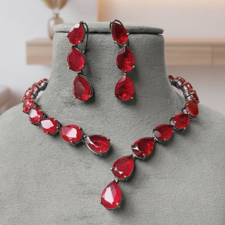 Tears of the Forest Necklace Set