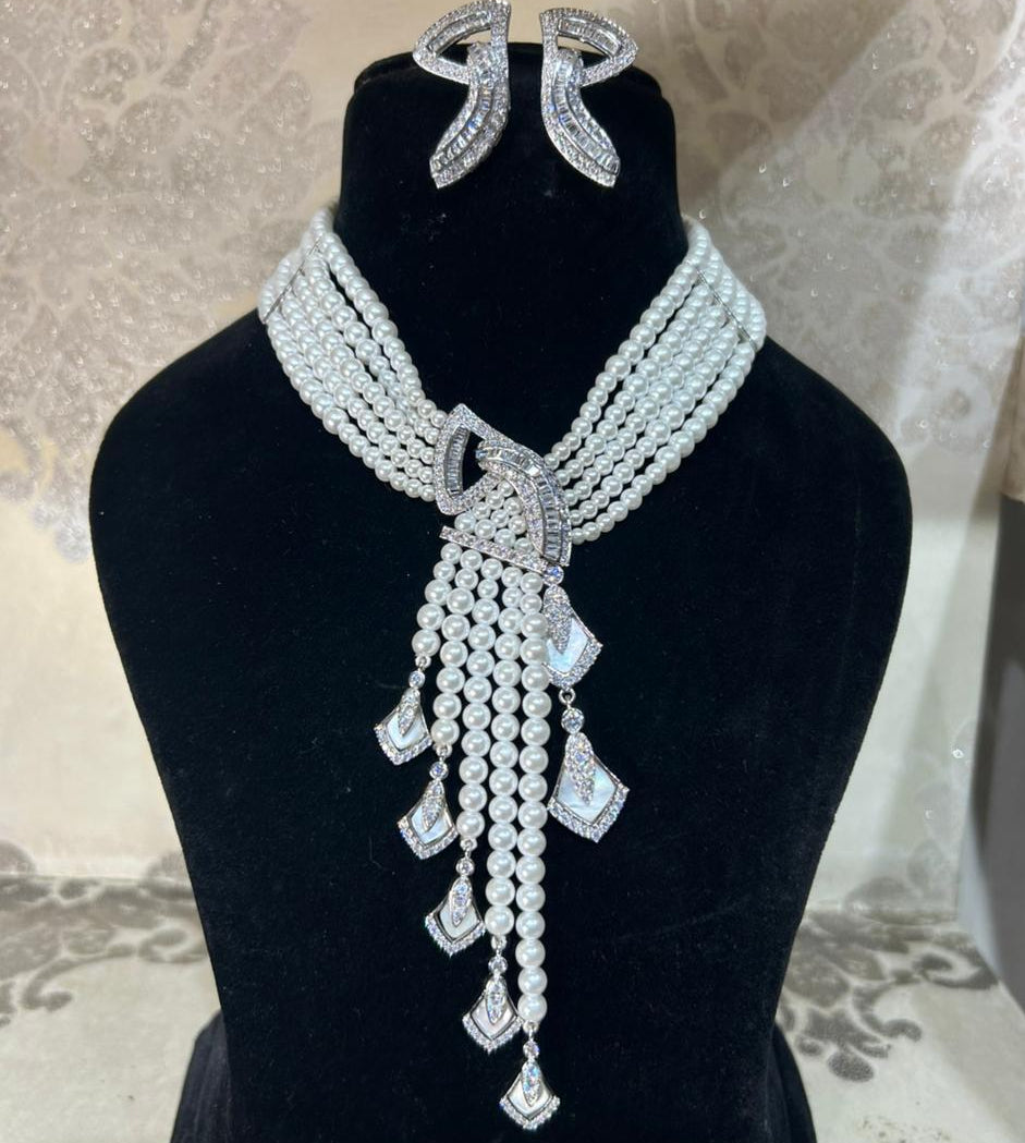 Pearl Elegance Cascade