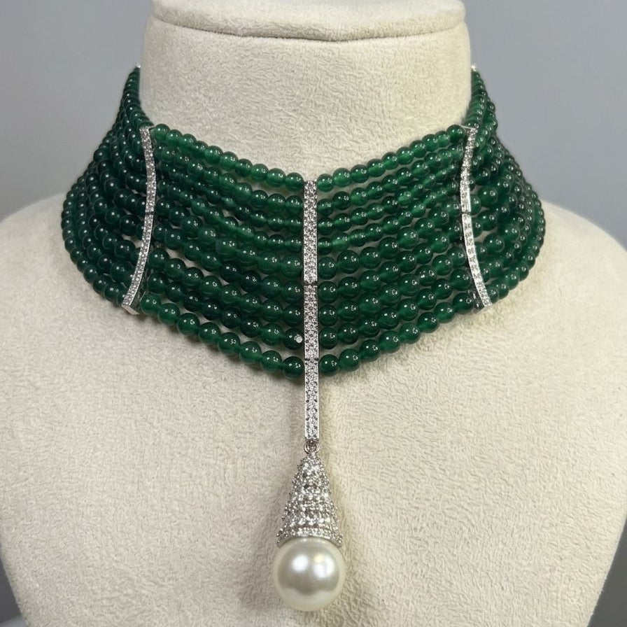 Sovereign Strand Choker