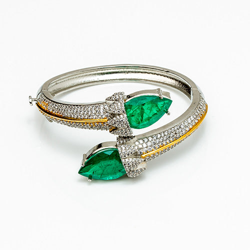 Doublet Openable Silver Bracelet