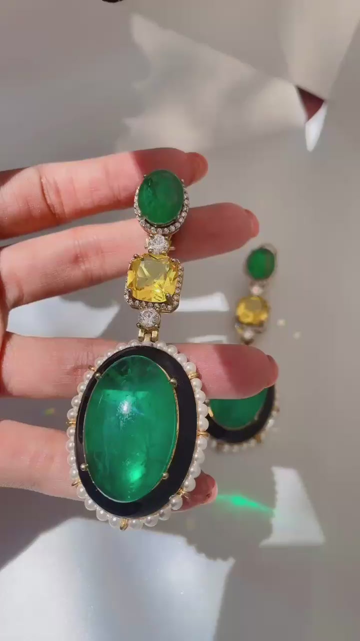 Regal Emerald Radiance semiprecious doublet earring