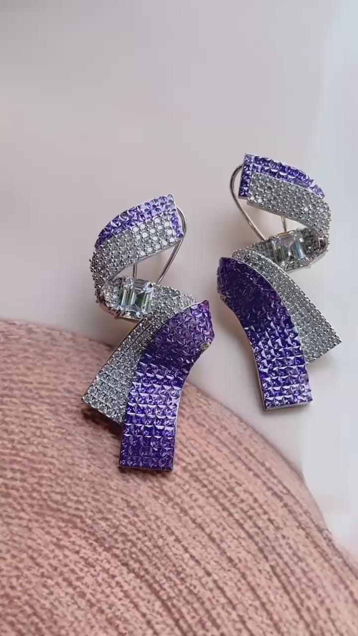 Diamond Invisible Setting Glam Earring