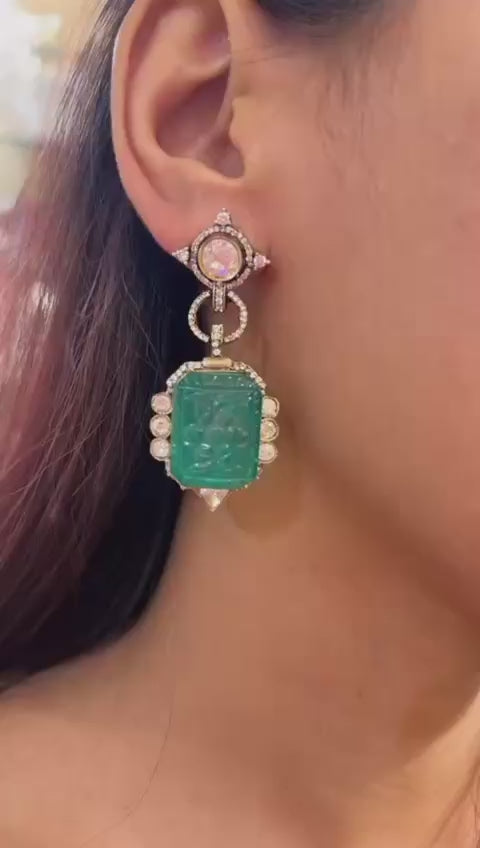 Carved Majesty Drops