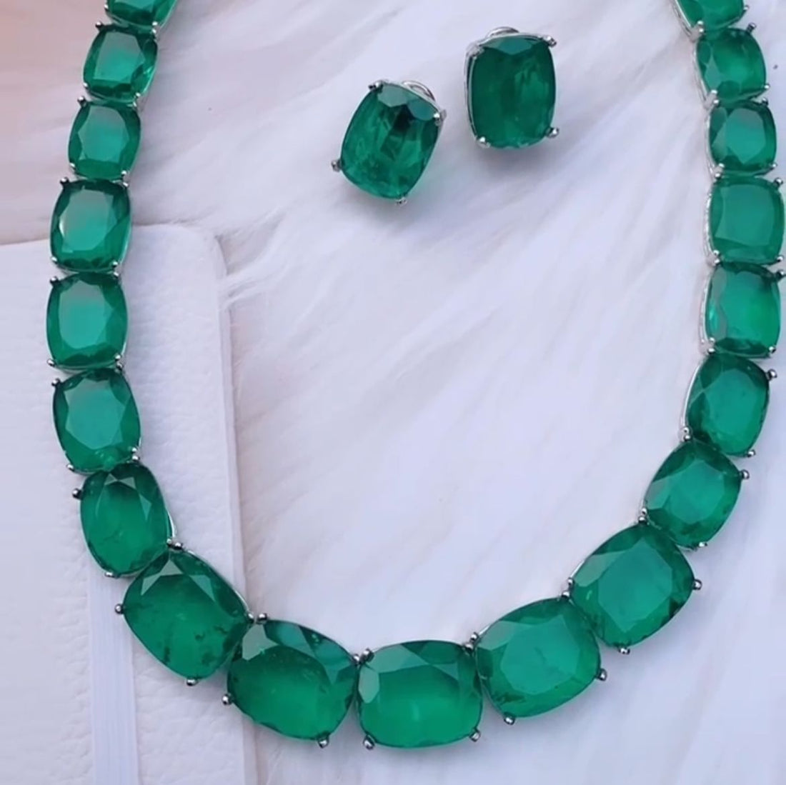 Green Glow Set